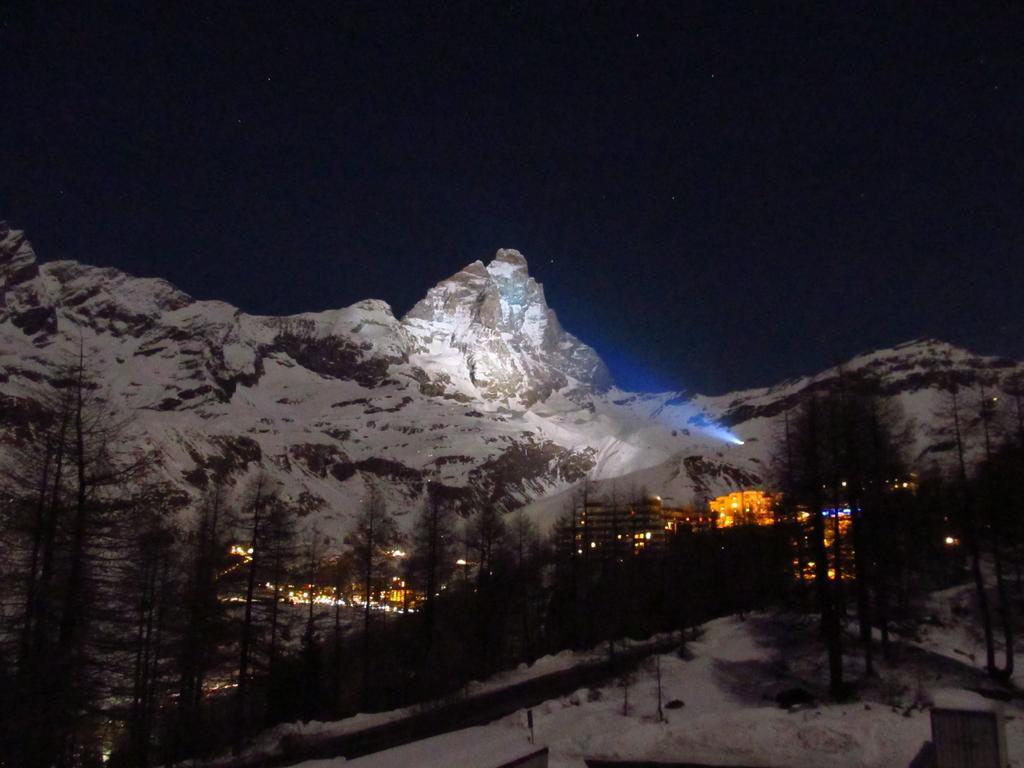 Cervino Valley House Rododendro Breuil-Cervinia Room photo