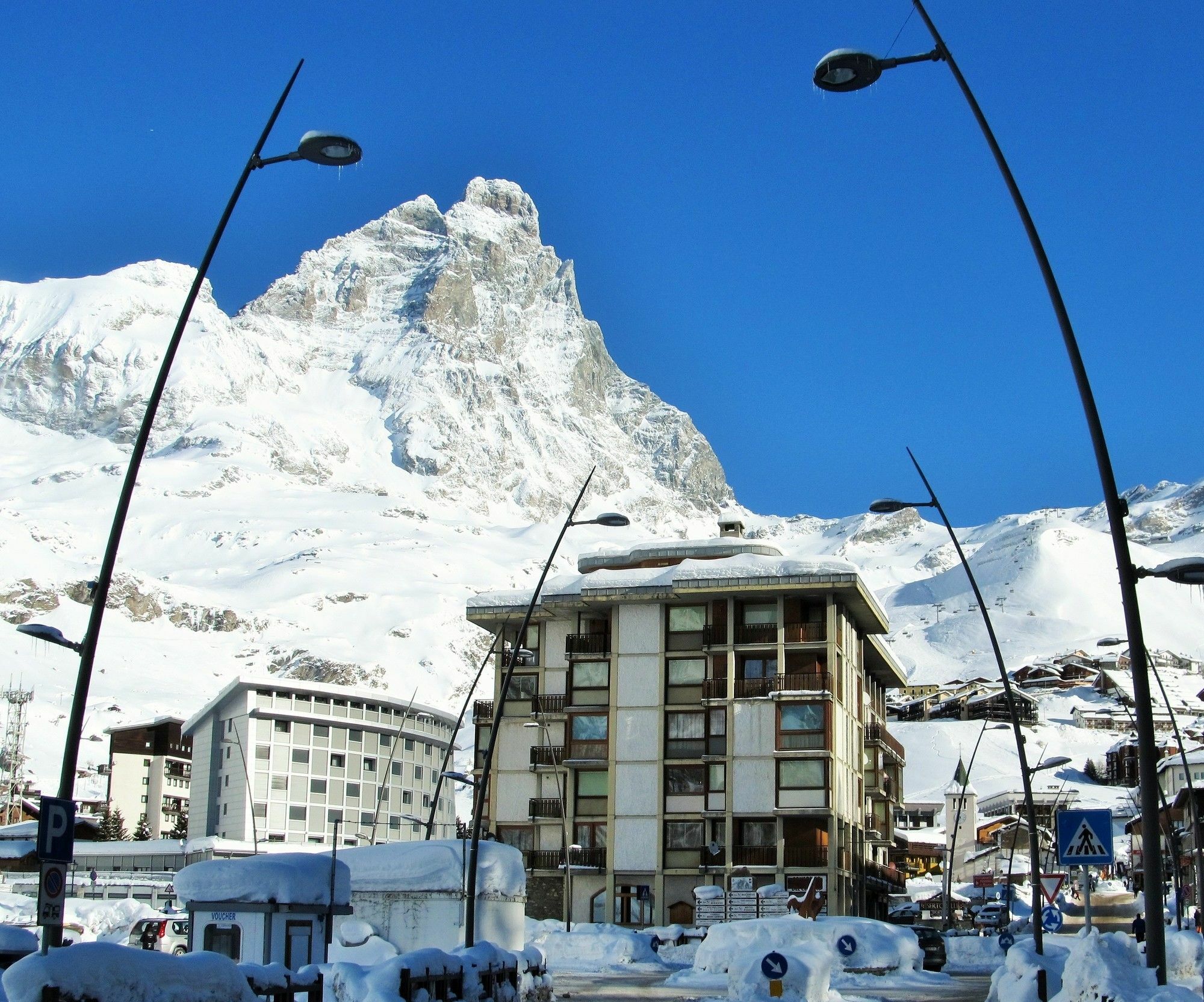 Cervino Valley House Rododendro Breuil-Cervinia Exterior photo